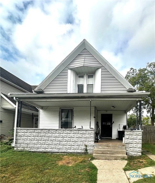 Waverly Ave, Toledo, OH 43607