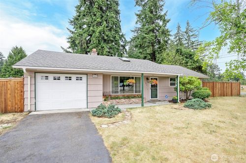 8618 94th St Sw, Lakewood, WA, 98498-4530 | Card Image
