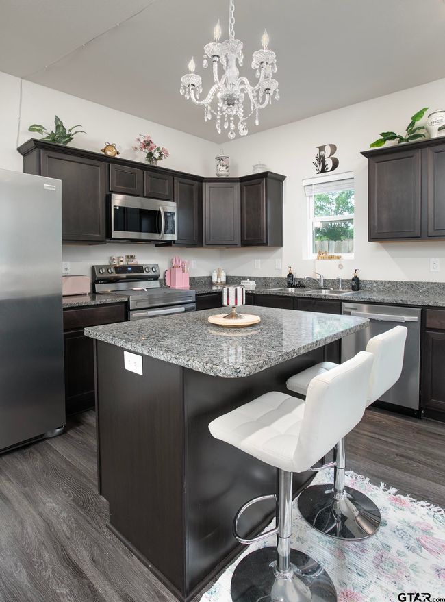 1104 Mayme Ct, House other with 4 bedrooms, 2 bathrooms and null parking in Whitehouse TX | Image 8