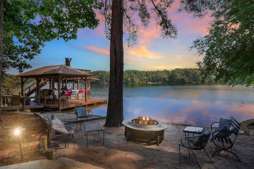 148 Pinewood Cv, Holly Lake Ranch, TX, 75765-7568 | Card Image