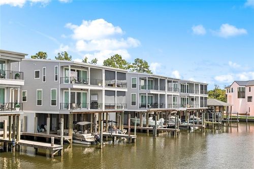 a-975 Marina Blvd, Mandeville, LA, 70471-1526 | Card Image