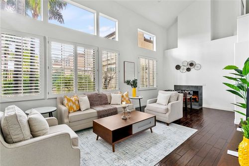 6 Del Carlo, Irvine, CA, 92606-8824 | Card Image