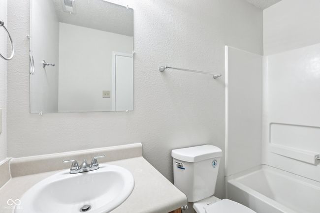 13355 Heroic Way, House other with 3 bedrooms, 3 bathrooms and null parking in Fishers IN | Image 33