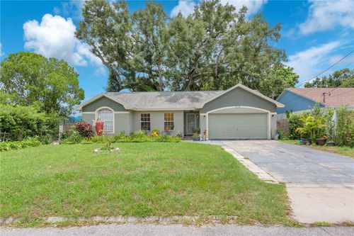 2114 W Hanna Ave, TAMPA, FL, 33604-5731 | Card Image