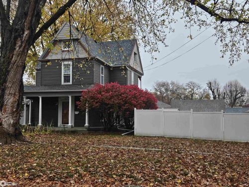 417 N 15th St, Clarinda, IA, 51632-1629 | Card Image