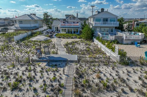 14 Falls Rd, MANTOLOKING, NJ, 08738-1313 | Card Image