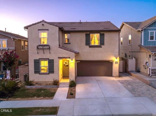 450 Lisbon Pl, Santa Paula, CA, 93060-8033 | Card Image