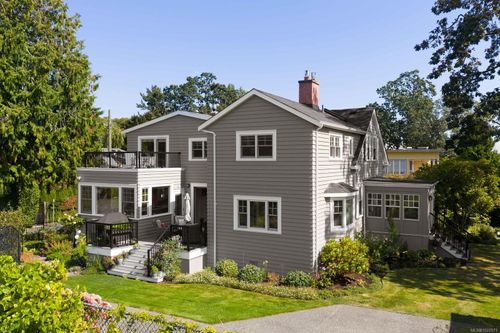 2655 Shady Lane, Victoria, BC, V8R6T6 | Card Image