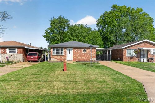 715 Avenue H, Saint Louis, MO, 63125-1434 | Card Image