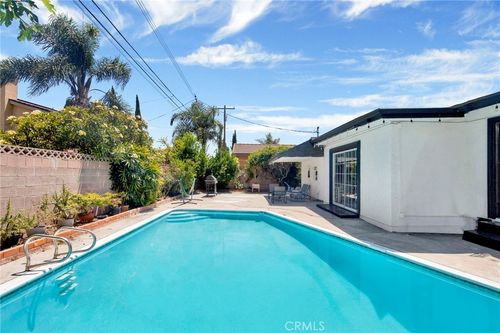 10236 Mattock Ave, Downey, CA, 90241-3003 | Card Image