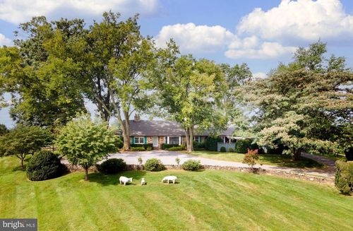 35771 Snake Hill Rd, MIDDLEBURG, VA, 20117-3613 | Card Image
