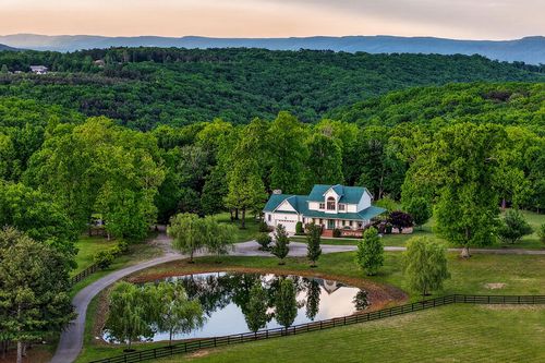 933 John Henry Lewis Rd, Dunlap, TN, 37327 | Card Image