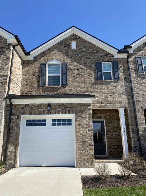 544 Becks Pl, Gallatin, TN, 37066-4637 | Card Image