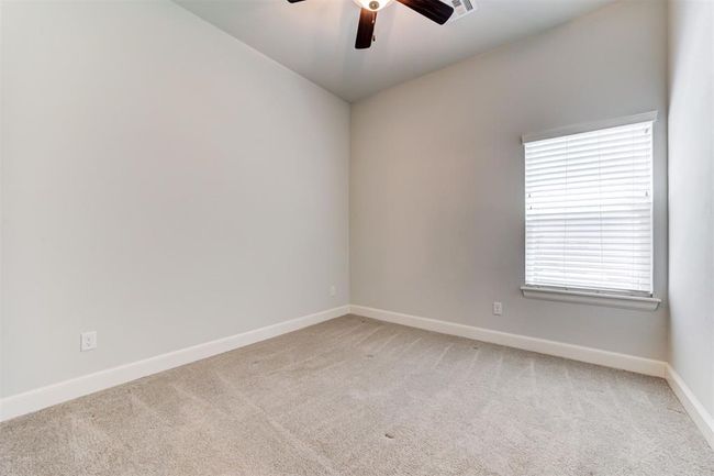 Secondary bedroom. | Image 22