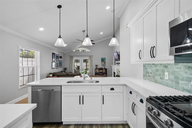 144 Bridgeton St, House other with 3 bedrooms, 2 bathrooms and null parking in DAVENPORT FL | Image 14