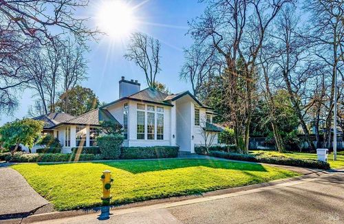 934 Fairway Dr, Sonoma, CA, 95476-3708 | Card Image