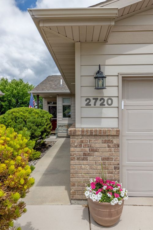 2720 Belt View Dr, Helena, MT, 59601-6063 | Card Image