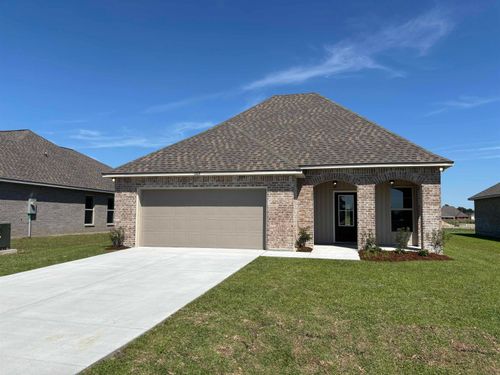 1323 Tina St, Thibodaux, LA, 70301-1405 | Card Image