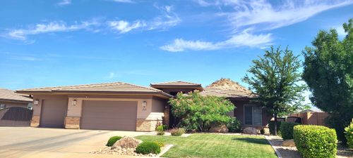 1523 E Talus Way, St. George, UT, 84790-3900 | Card Image