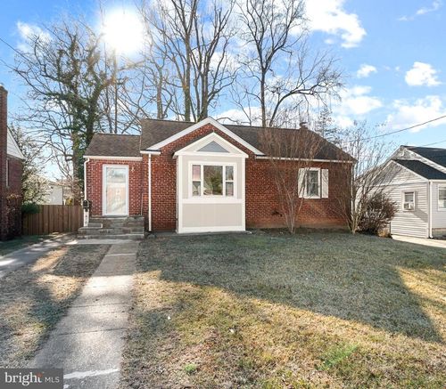 2612 Elmont St, SILVER SPRING, MD, 20902-2760 | Card Image