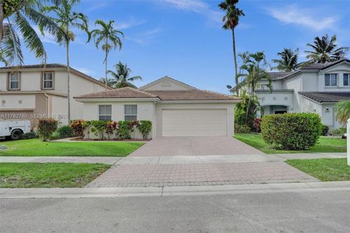 7324 Nw 1st Pl, Plantation, FL, 33317-2251 | Card Image