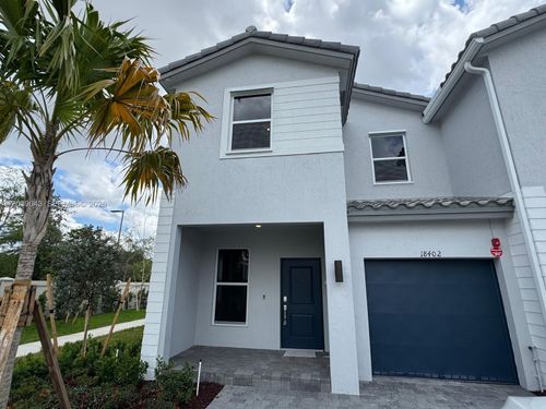 18402 Sw 2nd St, Pembroke Pines, FL, 33029-5471 | Card Image