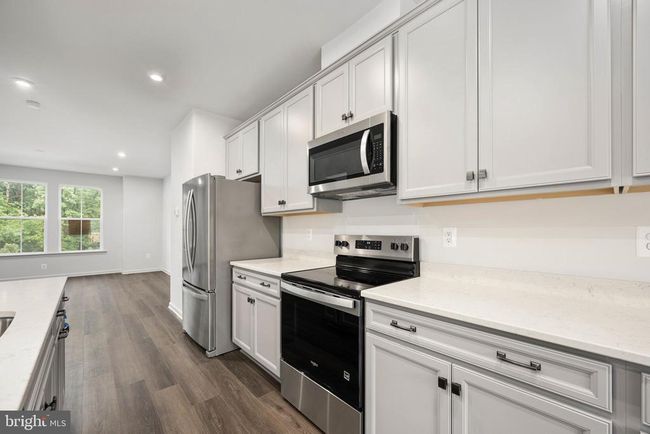 10170 Queens Way, Townhouse with 4 bedrooms, 4 bathrooms and null parking in MANASSAS VA | Image 28