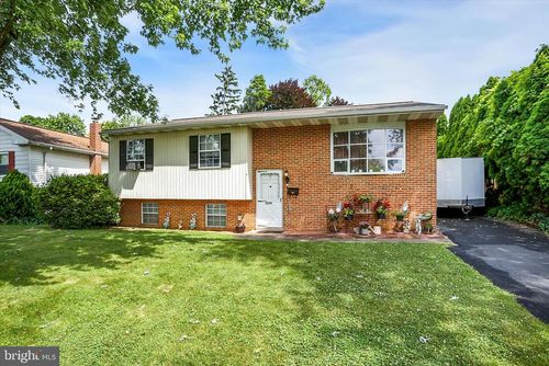 6250 Huntingdon St, HARRISBURG, PA, 17111-4363 | Card Image