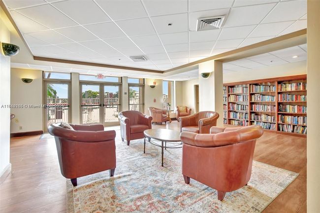 APT-201 - 1920 Sabal Palm Dr, Condo with 3 bedrooms, 2 bathrooms and null parking in Davie FL | Image 25