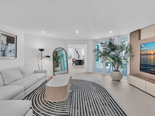 225-120 Se 5th Ave, Boca Raton, FL, 33432-5072 | Card Image