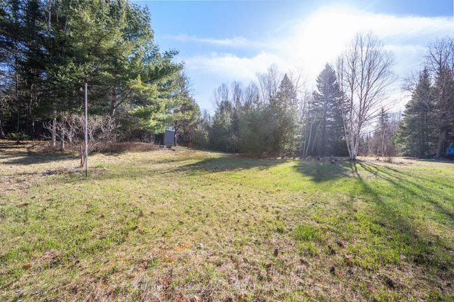 37 Mayhew Rd, House other with 3 bedrooms, 1 bathrooms and 6 parking in Carl ON | Image 31