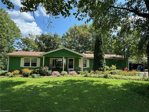 3408 Swan Creek Rd, Jonesville, NC, 28642-9444 | Card Image