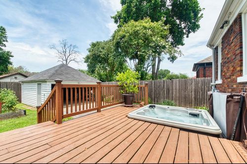 883 N Mclean Blvd, Memphis, TN, 38107-4609 | Card Image