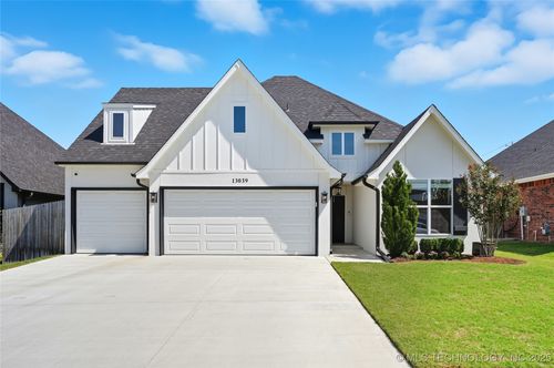 13039 S Birch St, Jenks, OK, 74037-4462 | Card Image