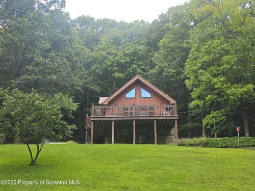 520 Snowflake Ln, Shickshinny, PA, 18655-2223 | Card Image