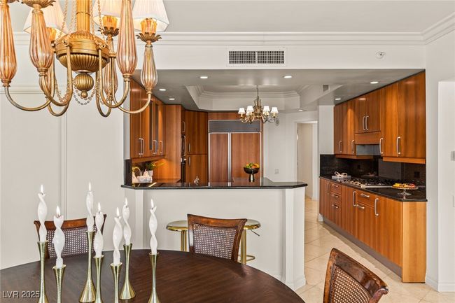 UNIT-2502 - 2877 Paradise Rd, Home with 3 bedrooms, 3 bathrooms and 1 parking in Las Vegas NV | Image 32