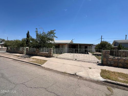 200 Durrill Road, El Paso, TX, 79915 | Card Image