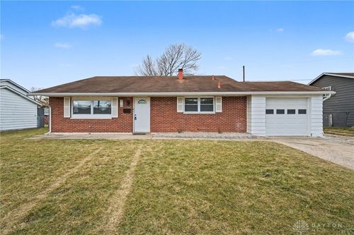 419 Falcon Dr, New Carlisle, OH, 45344-1510 | Card Image