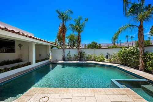 4 Reed Ct, Rancho Mirage, CA, 92270-3712 | Card Image