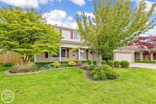 23287 N Rosedale Court, St Clair Shores, MI, 48080 | Card Image