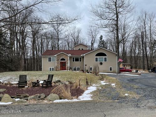 1016 Overlook Trl, Newfoundland, PA, 18445-7763 | Card Image