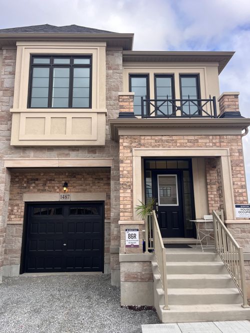 1487 Savoline Blvd, Milton, ON, L9E2E9 | Card Image