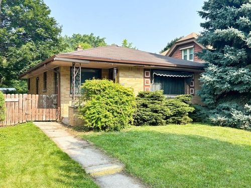 3387 S Howell Avenue, Milwaukee, WI, 53207 | Card Image