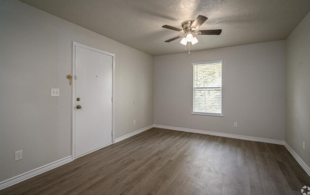 Residential Lease in Orange 5