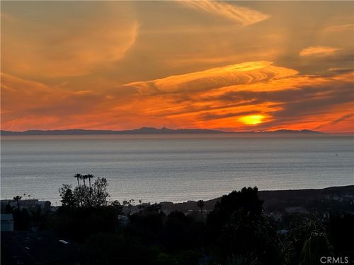 703 Avenida Presidio, San Clemente, CA, 92672-2213 | Card Image