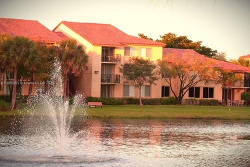 apt-310-10733 Cleary Blvd, Plantation, FL, 33324-7317 | Card Image