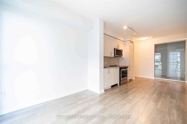 1616 - 4055 Parkside Village Dr, Condo with 2 bedrooms, 2 bathrooms and null parking in Mississauga ON | Image 18