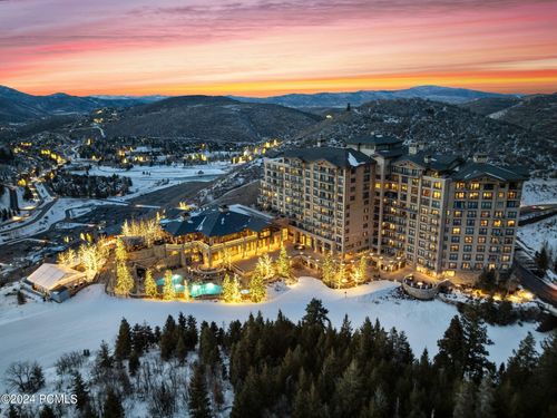 902-2300 Deer Valley Dr E, Park City, UT, 84060-5145 | Card Image