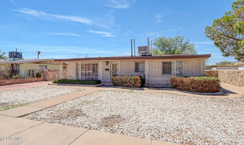 151 Aspen Rd, El Paso, TX, 79915-3605 | Card Image