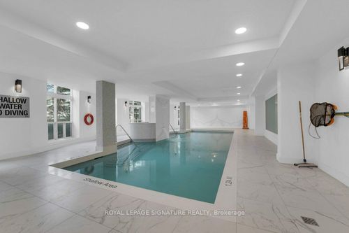 717-23 Lorraine Dr, North York, ON, M2N6Z6 | Card Image